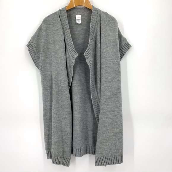 Lolë Grey Thigh Length Cap Sleeve Open Front Knit Cardigan, One Size - Picture 12 of 16